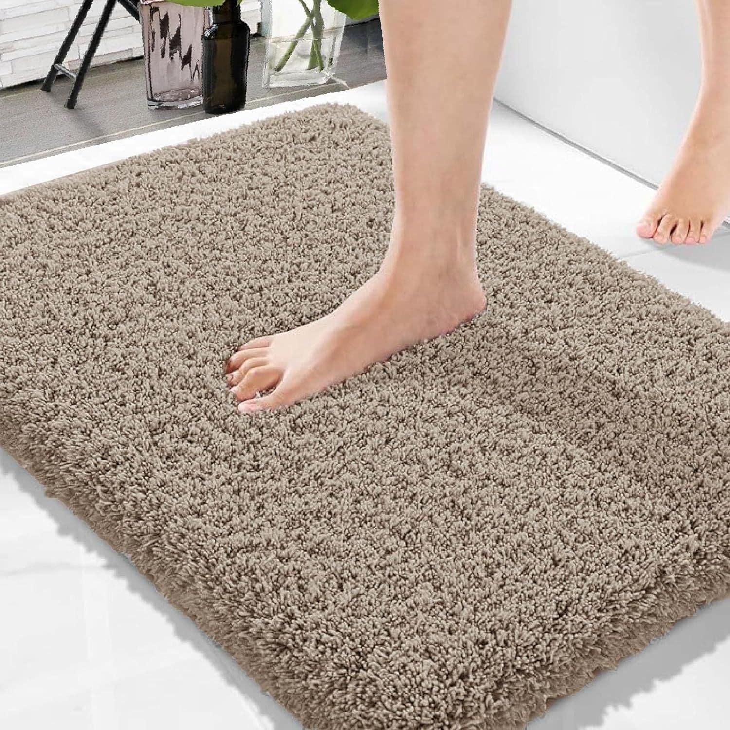 best-water-absorbent-bath-mat-for-bathroom-floors.jpg